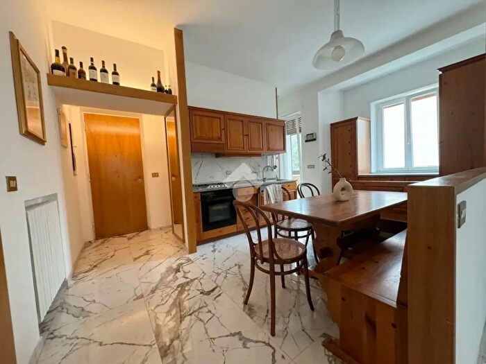 Appartamento trilocale in affitto in Viale dei Colli Portuensi, Roma