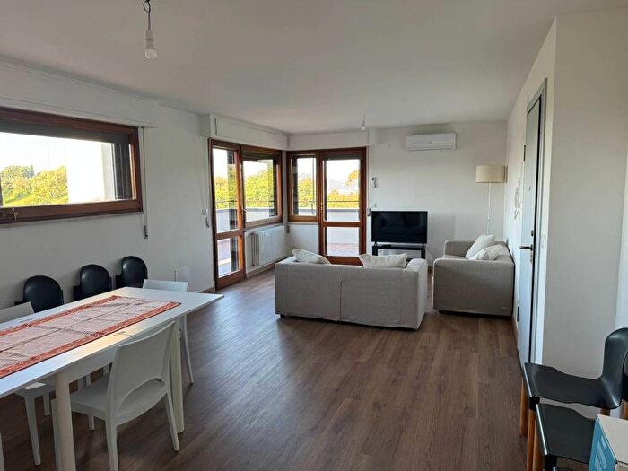 Casa con 5 locali in affitto in Via Serafino Calindri, Elce, Perugia