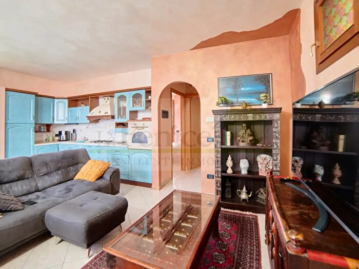 Appartamento trilocale in vendita in Solferino