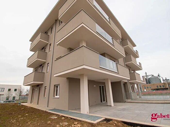 Appartamento quadrilocale in vendita in Via Bertoni, Saluzzo