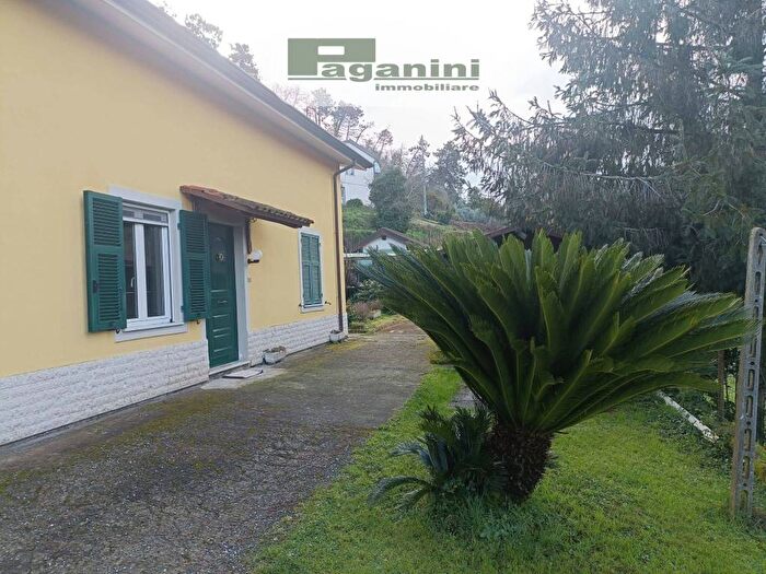 Appartamento bilocale in affitto in Via Rigazzara, Pitelli, La Spezia