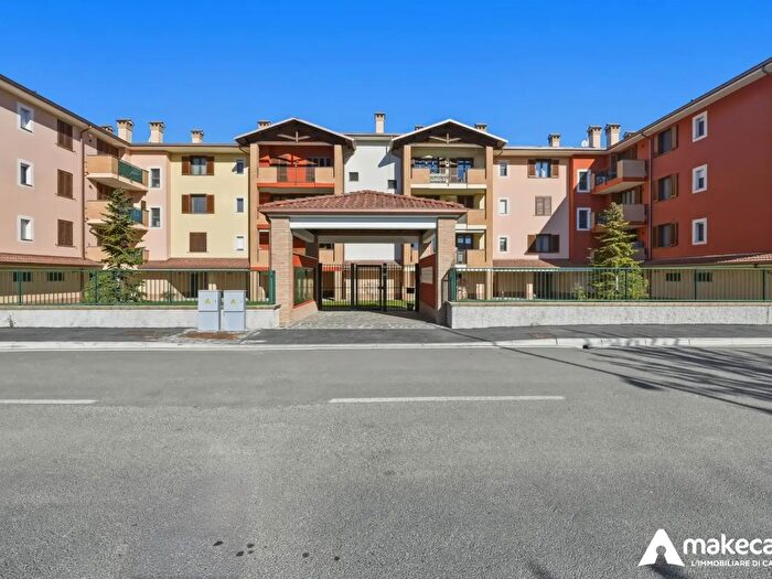 Appartamento trilocale in vendita in Via Fratelli Cervi C, Tribiano