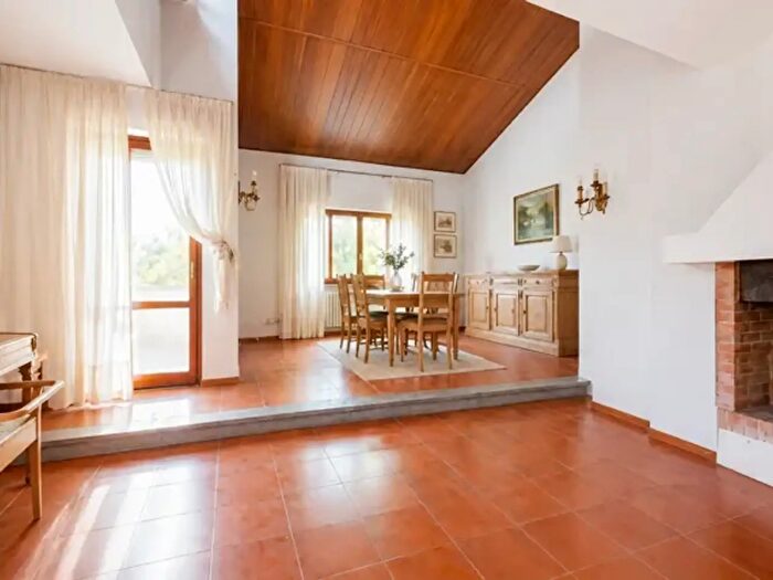 Casa con 6 locali in vendita in Livornese, Pisa