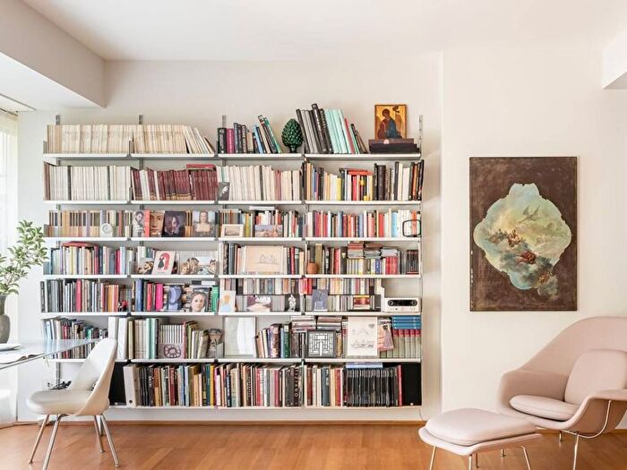 Appartamento con 6 locali in vendita in Via Teresa Noce Roggiano Gravina CS, Roggiano Gravina