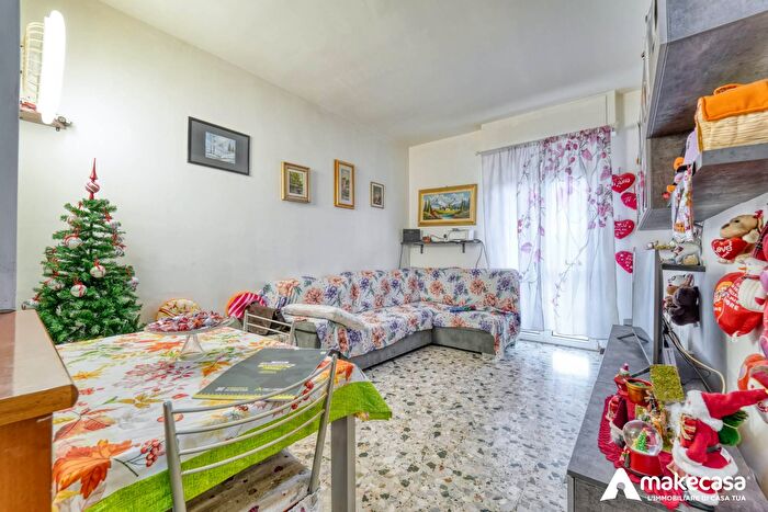 Appartamento trilocale in vendita in Via Fratelli Cervi, San Giuliano Milanese