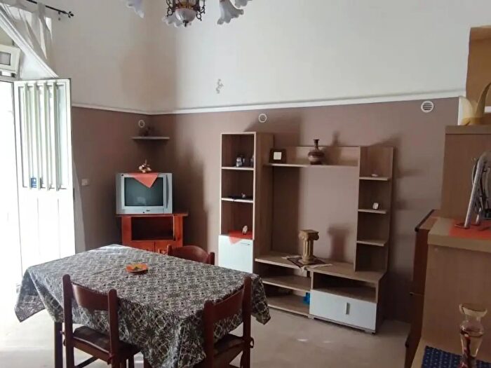 Appartamento trilocale in vendita in Giardini Naxos