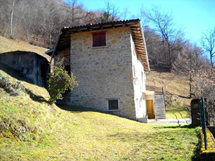 Casa con 6 locali in vendita in Strada Provinciale CapovalleTurano di Valvestino, Capovalle
