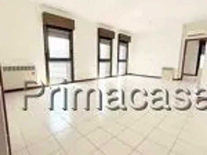 Appartamento trilocale in vendita in Viale Milano, Vicenza