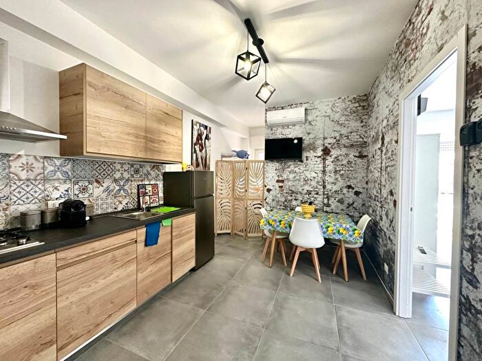 Appartamento trilocale in affitto in Via Pozzo Vallone, Centro, Terrasini