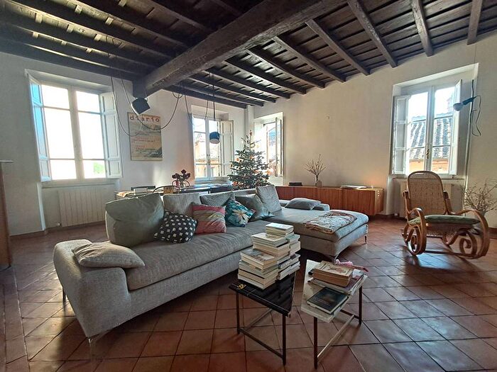 Appartamento trilocale in affitto in Via della Gensola, Trastevere, Roma