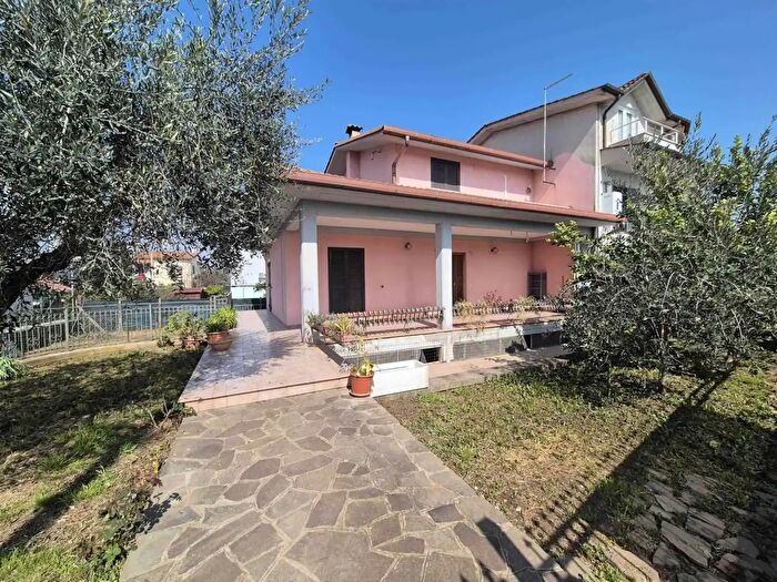 Casa quadrilocale in vendita in Fiano Romano