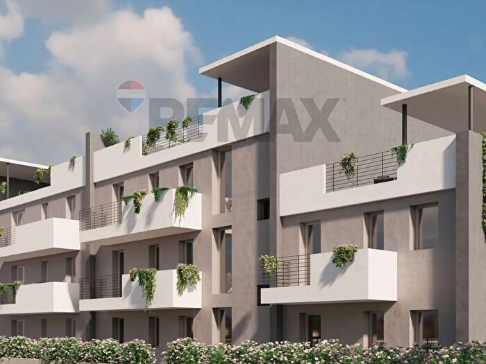 Appartamento quadrilocale in vendita in Via Eugenio Montale Snc, Desenzano Del Garda