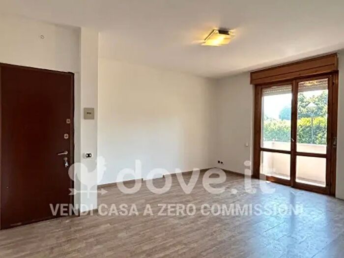 Appartamento trilocale in vendita in Via Raffaello Sanzio, Romentino