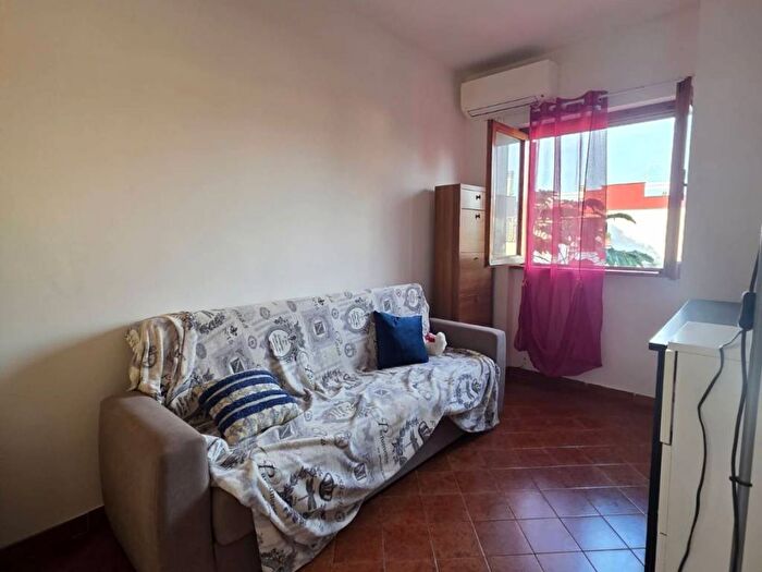 Casa trilocale in affitto in Via Severino Ferrari, Villaggio Giornalisti Poggio, Anzio