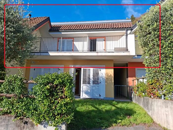 Casa quadrilocale in vendita in Via Ss Trinità, Ghiffa