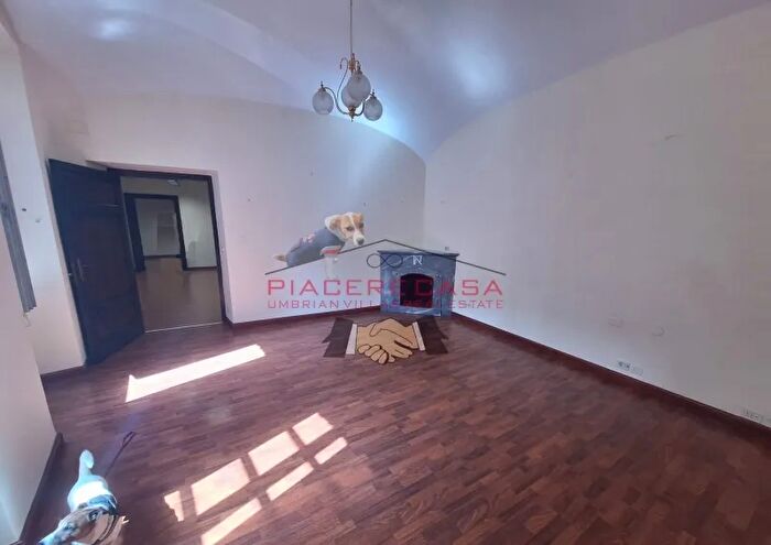 Appartamento trilocale in vendita in Orvieto