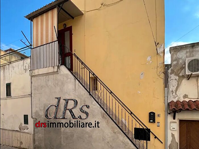 Appartamento trilocale in vendita in Via Eraclea, Bernalda