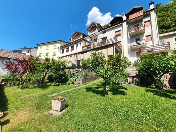 Casa trilocale in vendita in Via a Diaz, Paularo