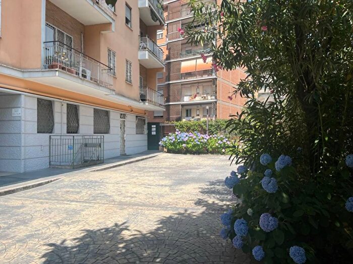 Appartamento bilocale in affitto in Via Oderisi da Gubbio, Marconi, Roma