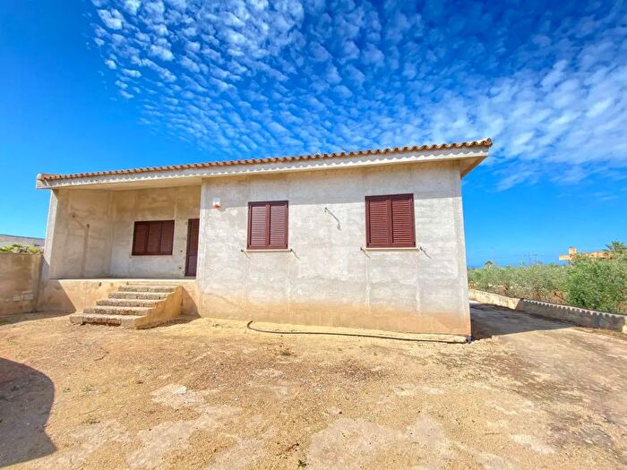 Casa con 5 locali in vendita in Via Tunisi, Marsala