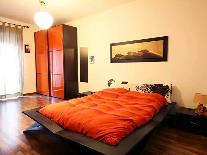 Appartamento monolocale in affitto in Via Rialto, Roma