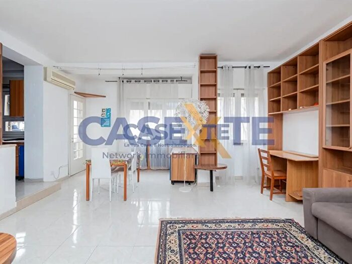 Appartamento bilocale in affitto in Milano