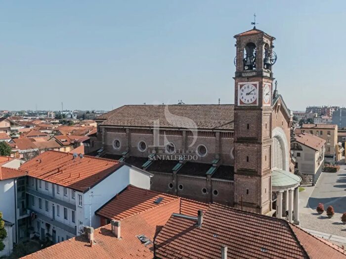 Appartamento trilocale in affitto in Via Giuseppe Garibaldi, Agrate Brianza