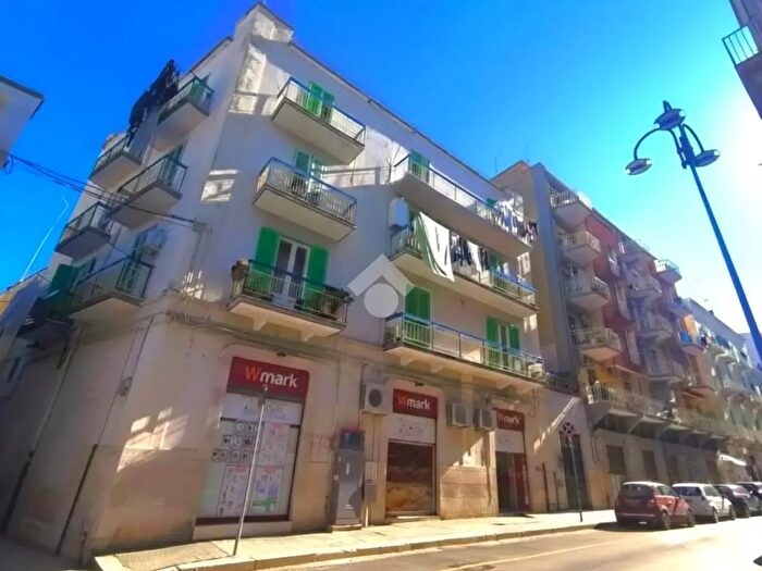 Appartamento trilocale in vendita in Via San Giovanni, Molfetta
