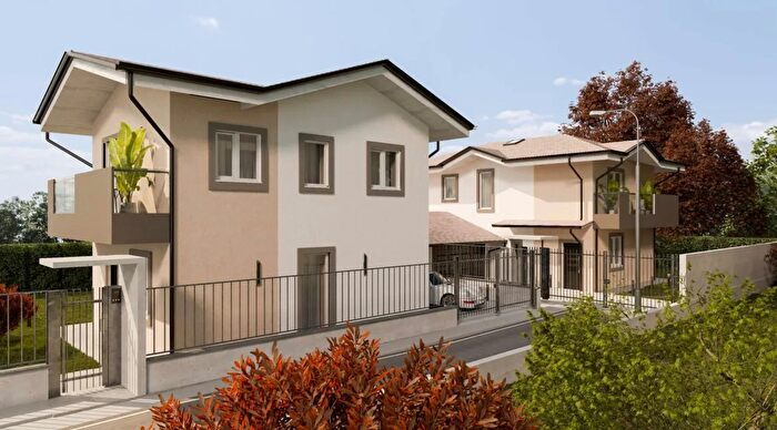 Casa trilocale in vendita in Olgiate Olona