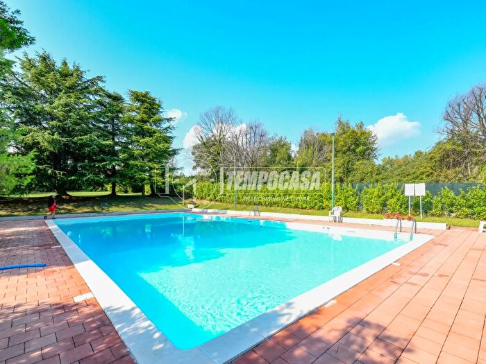 Appartamento bilocale in vendita in Lungolago Cesare Battisti, Desenzano Del Garda