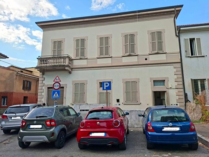 Appartamento bilocale in affitto in Corso della Vittoria, Centro, Caronno Pertusella
