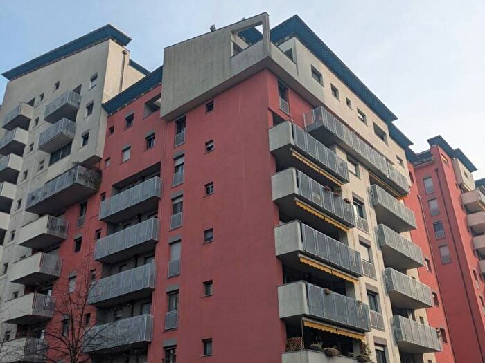 Appartamento bilocale in affitto in Via Senigallia, Bruzzano, Milano