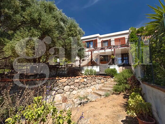 Casa con 5 locali in vendita in Via delle Araucarie Snc, Quartu SantElena