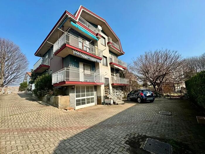 Appartamento con 5 locali in vendita in Appartamento in Trifamiliare Via San Giovanni Bosco, Caselette