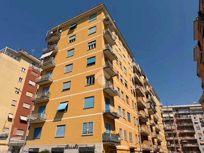 Appartamento bilocale in vendita in Via Quinto Publicio, Roma