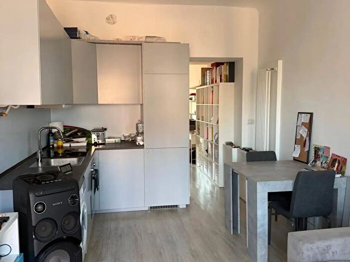 Appartamento bilocale in vendita in Via Carlo Farini, Milano