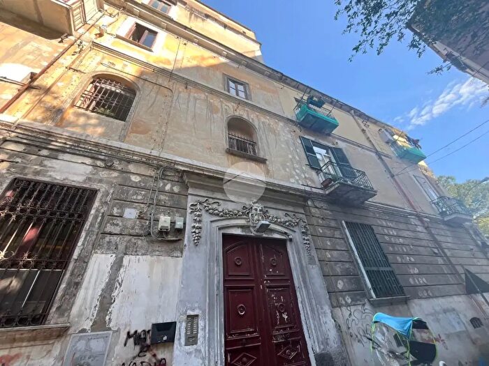 Appartamento monolocale in affitto in Vico Sant Eframo Vecchio, Napoli