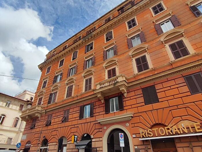 Appartamento bilocale in affitto in Via Piemonte, Vittorio Veneto, Roma