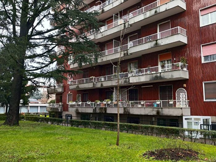 Appartamento trilocale in affitto in Via Don Luigi Sturzo, San Maurizio al Lambro, Cologno Monzese