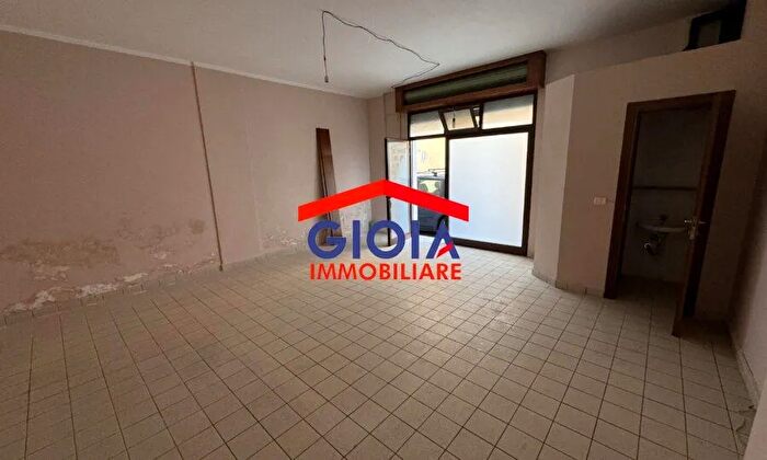 Appartamento in affitto in Via Taranto Mondragone Campania, Mondragone