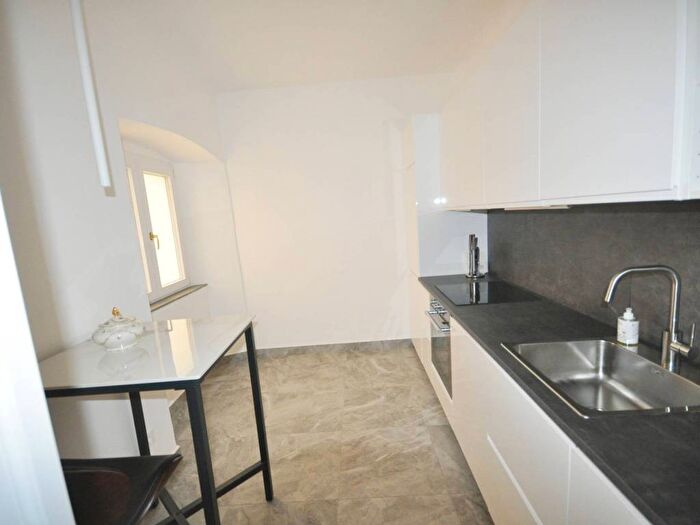 Appartamento trilocale in affitto in Centro Storico, La Spezia