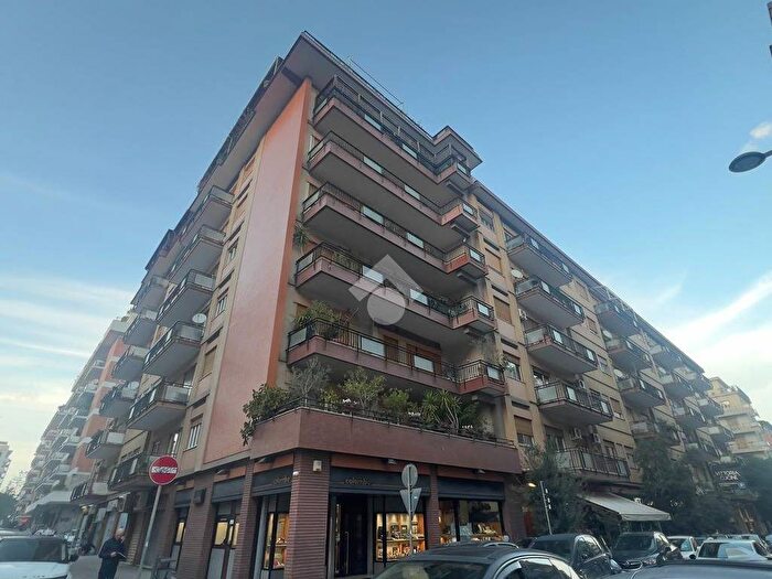 Appartamento con 6 locali in affitto in Via P Federico, Notarbartolo Sciuti, Palermo