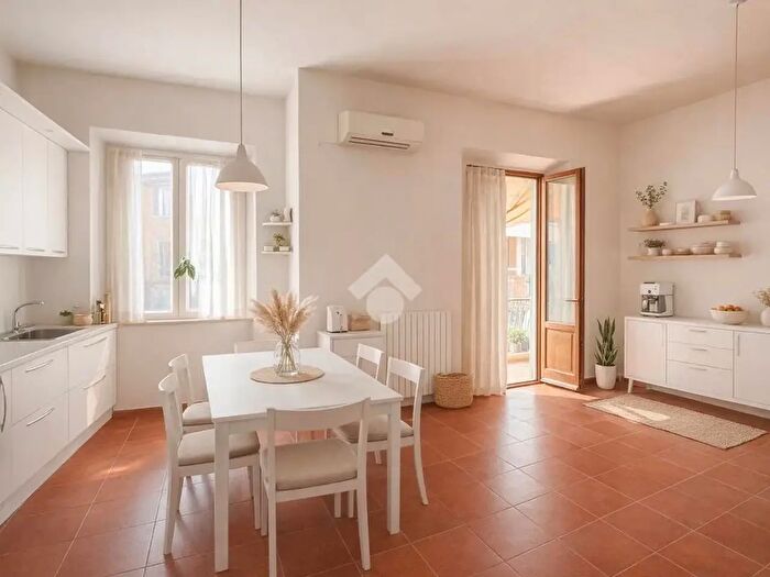 Appartamento quadrilocale in vendita in Via Giuseppe Mazzini, Pontedera