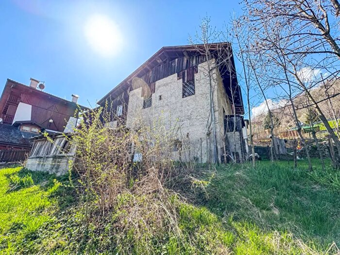 Casa monolocale in vendita in Località Rovina, Commezzadura
