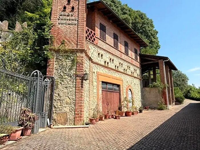 Casa con 7 locali in vendita in Strada Comunale di Villadeati, Villadeati