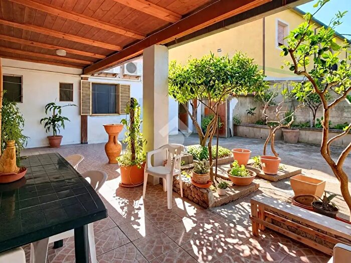 Appartamento quadrilocale in vendita in Via Antonio Pacinotti, Olbia