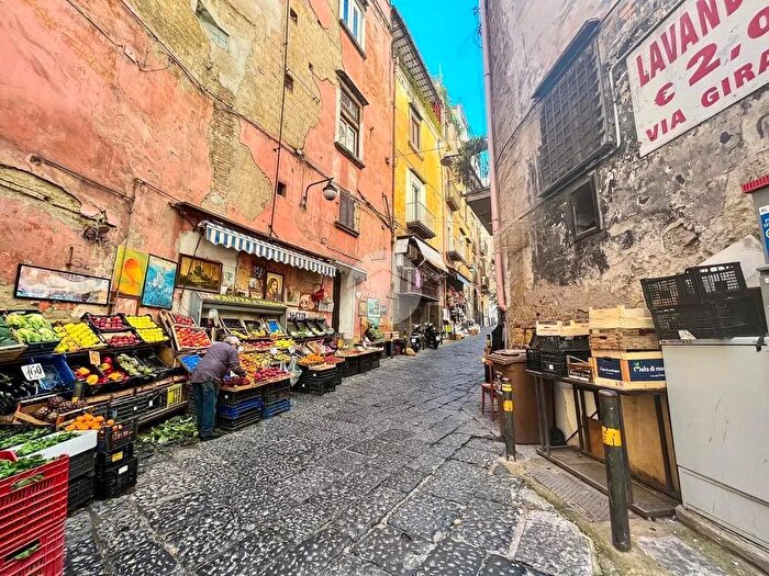 Appartamento monolocale in vendita in Via Supportico a Santa Maria Ognibene, Napoli