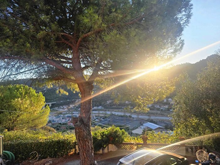 Casa con 5 locali in vendita in Via Turistica, Camporosso