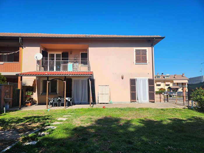 Casa quadrilocale in vendita in Fossano