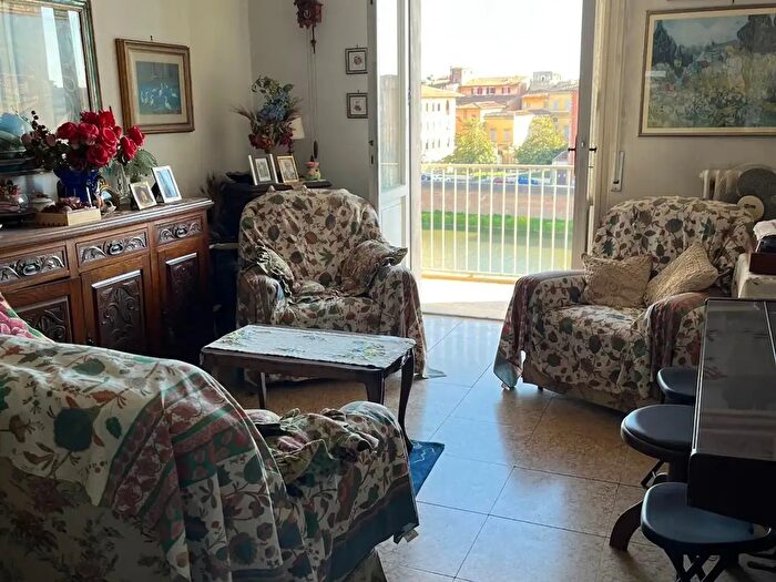 Appartamento quadrilocale in vendita in Pisa